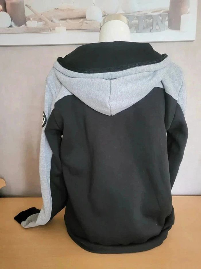 Hoodie sweat chaud Valeur 99,90 euros - photo numéro 3
