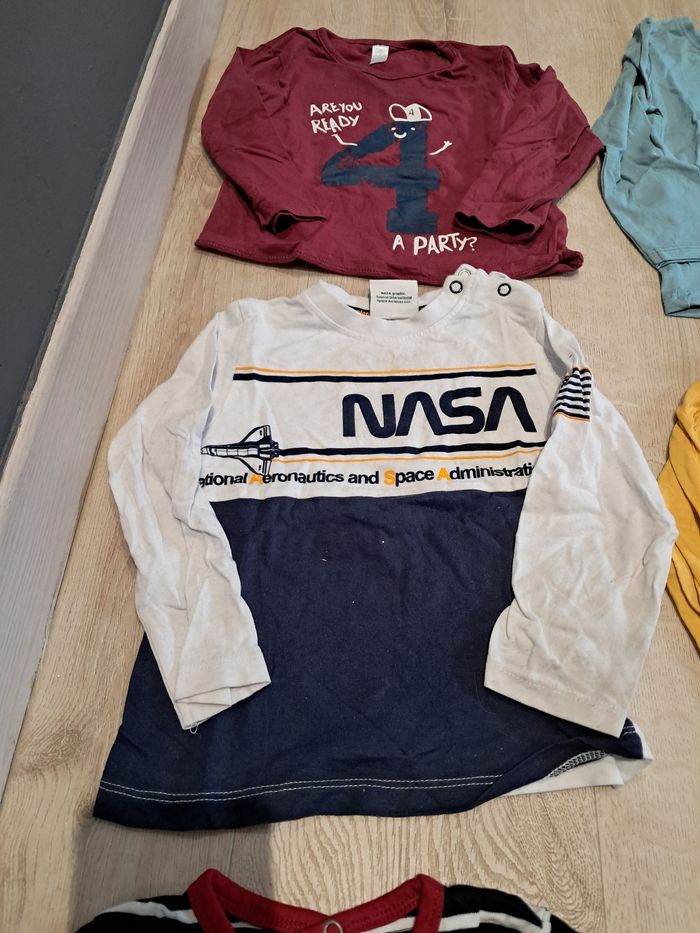 Lot de t-shirts manches longues 24mois 2ans neufs - photo numéro 5
