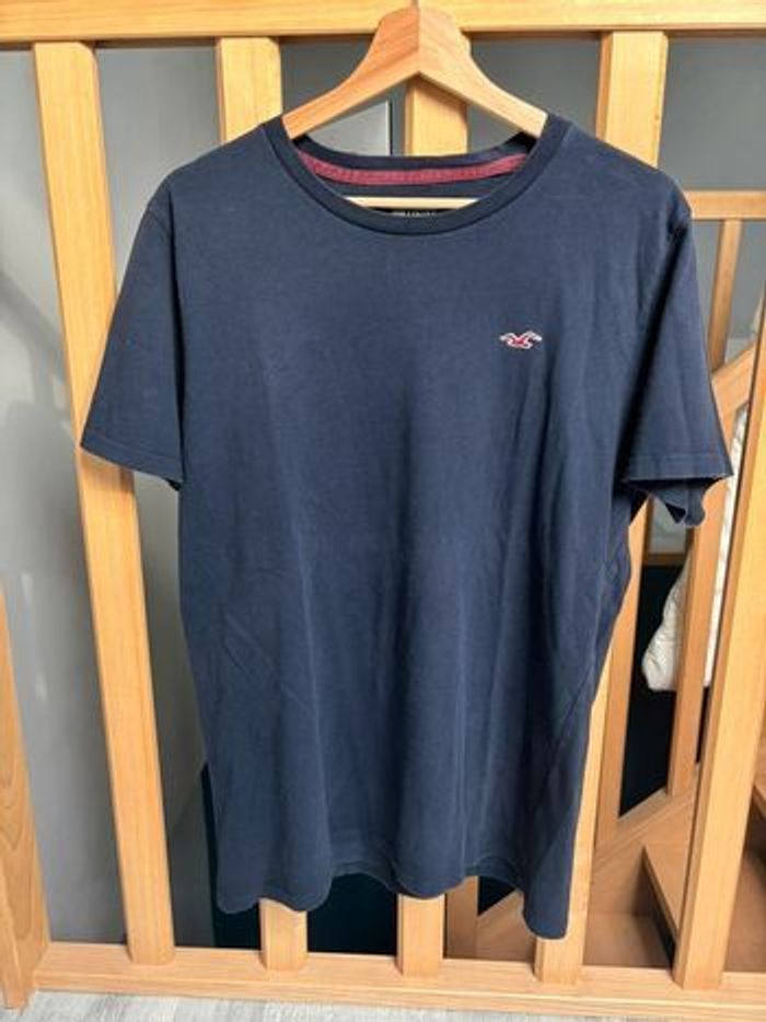 T-shirt homme uni bleu marine – Taille L – Hollister