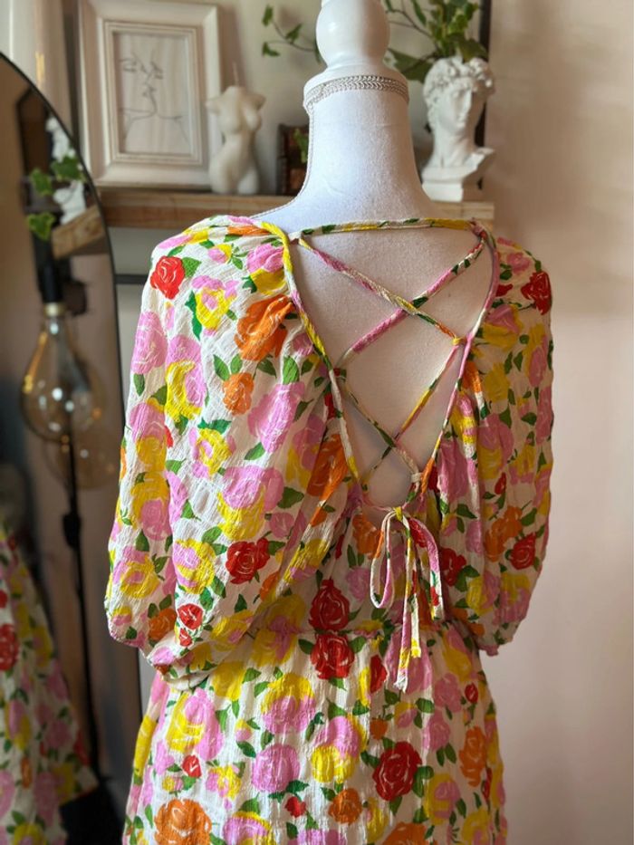 Robe d’été fleurie dos lacé Mango – taille L - photo numéro 5