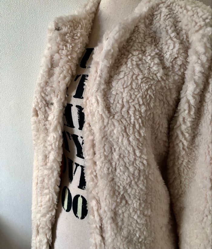 Manteau en fausse fourrure 🧥 • Crème/blanc • Taille XL • Neuf avec étiquette - photo numéro 7