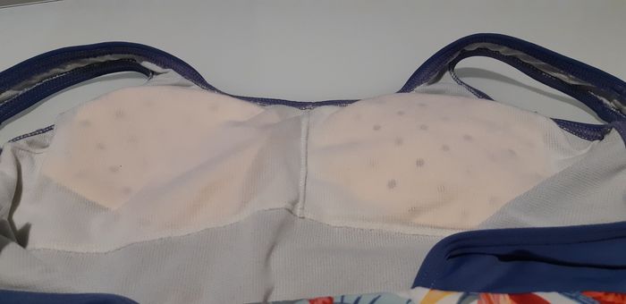 Maillot de bain une pièce taille 12-13 ans - photo numéro 6