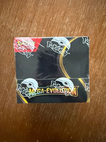 Display Pokémon Mega Évolution ME1