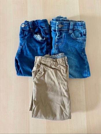 Lot 3 jeans et pantalons - 24 à 36 mois