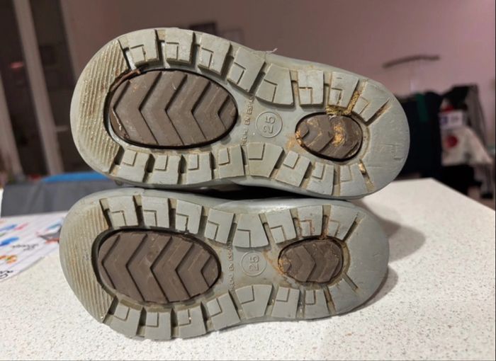 Bottes taille 25 - photo numéro 2