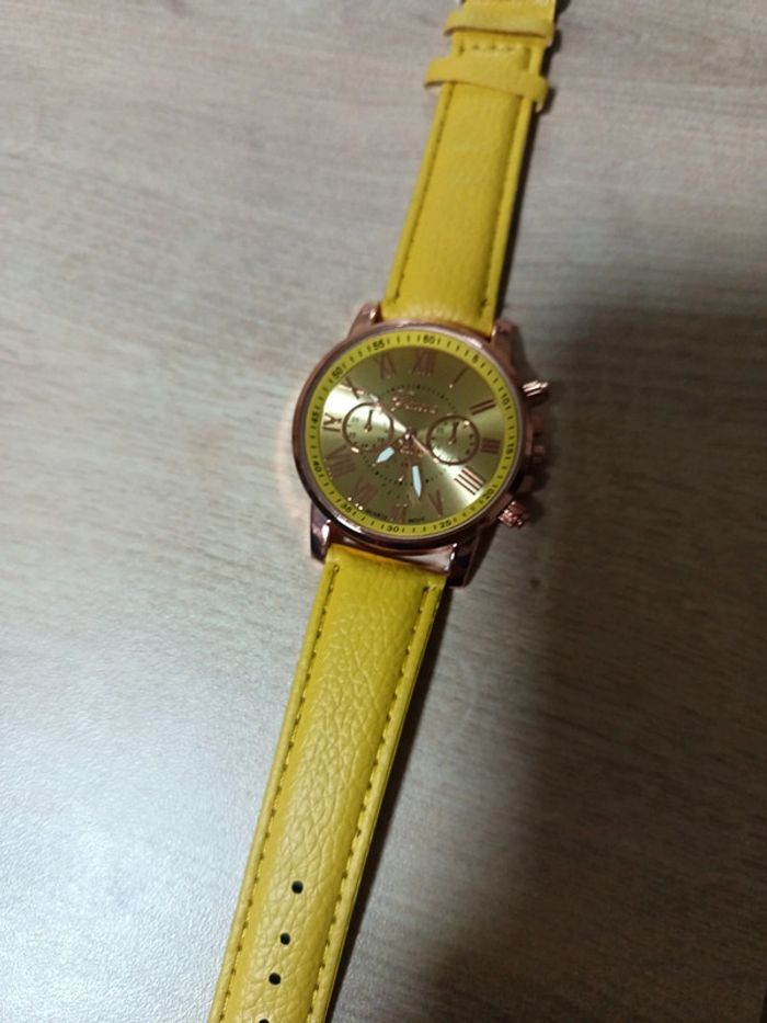Montre - photo numéro 2