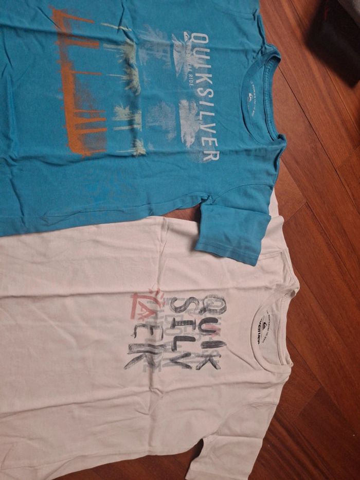 Lot 2 T-shirts