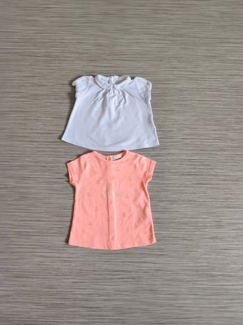 2 tee-shirts bébé fille 6 mois 