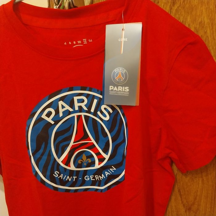 T shirt Paris St Germain neuf avec étiquette 🏷 12 ans - photo numéro 2