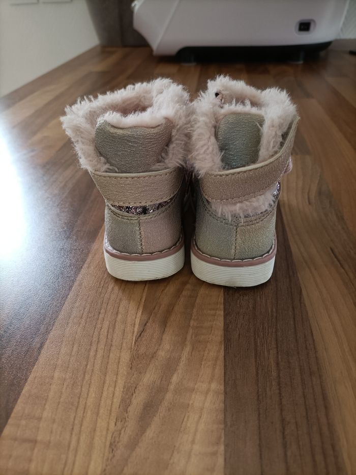 Bottines fourrées roses à paillettes 20 - photo numéro 7