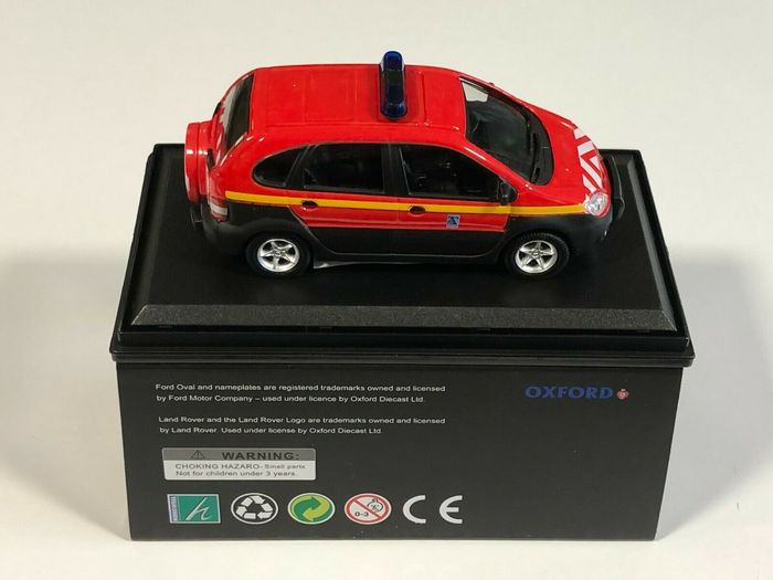 RENAULT VOITURE SCENIC RX4 POMPIERS SDIS 02 Cararama / Oliex - photo numéro 4