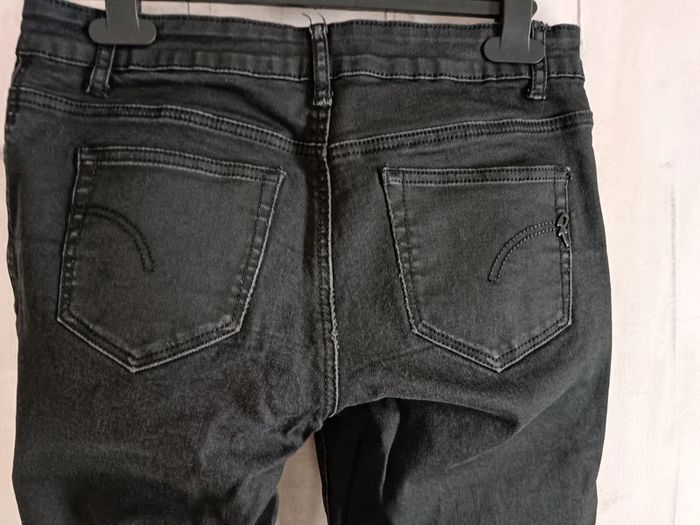 Pantalon noir effet huilé - photo numéro 4