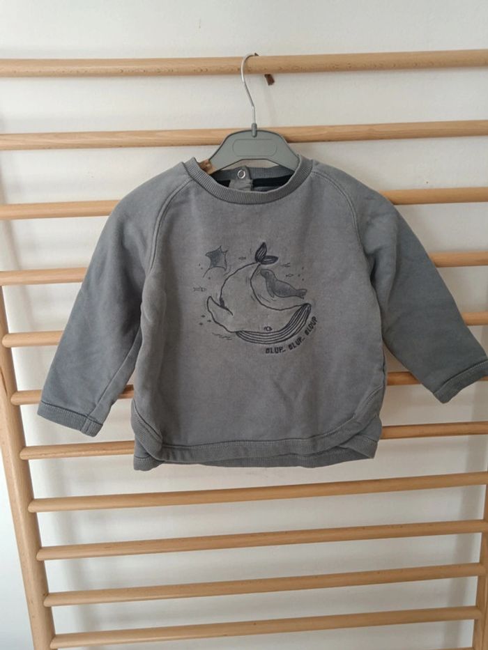 Sweat kiabi baleine