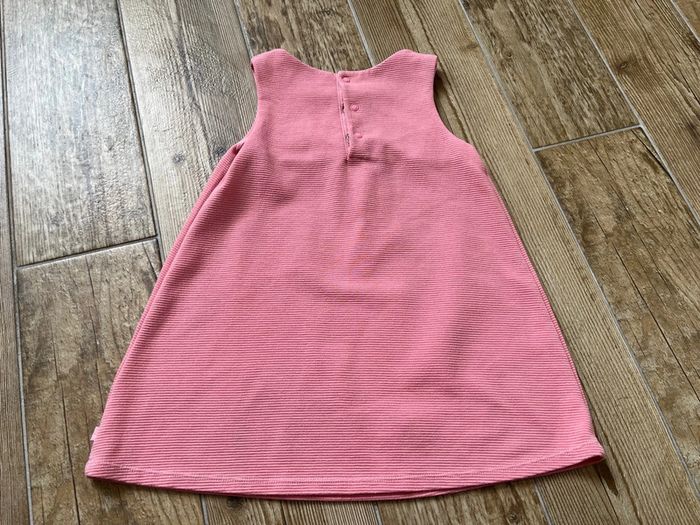 Robe sans manches - photo numéro 3