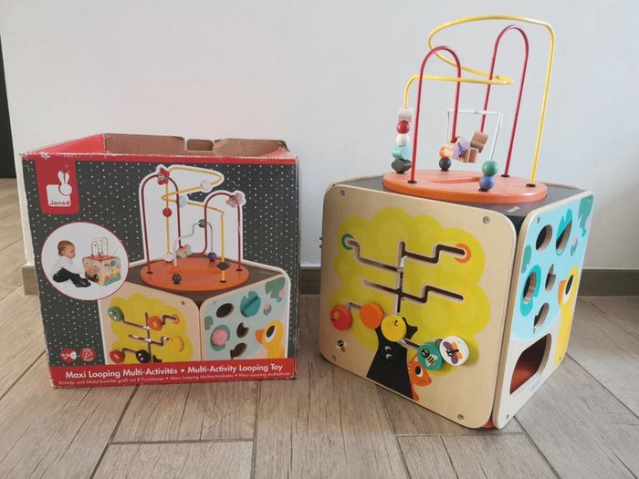 Cube d'activité maxi looping en bois