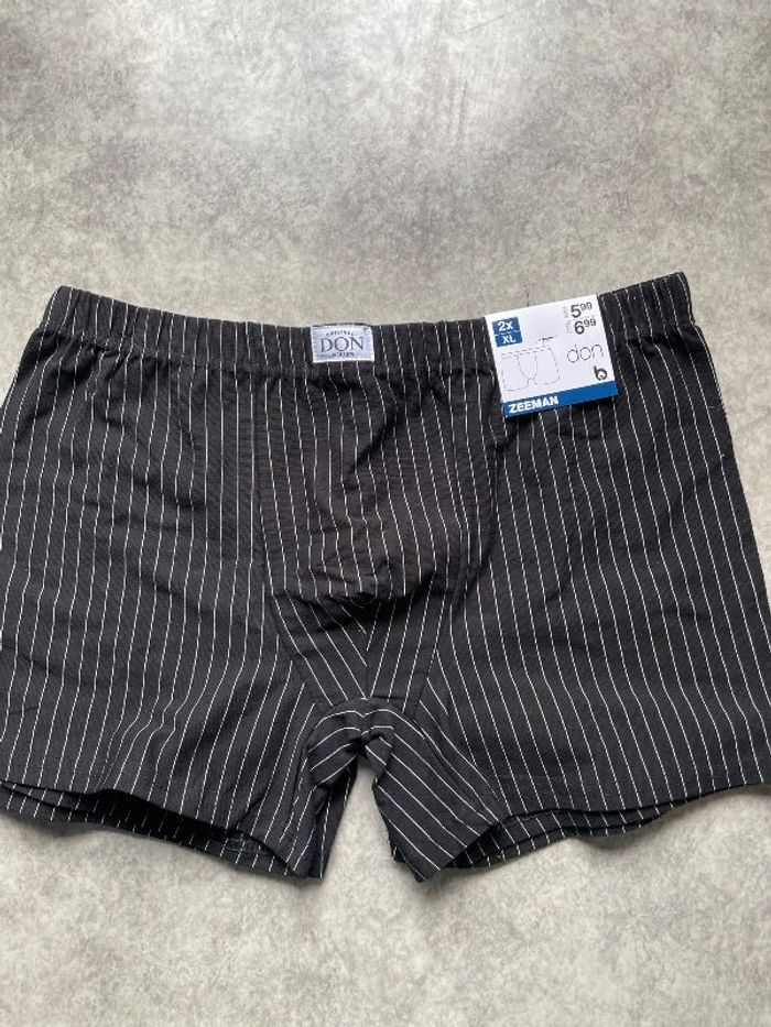 Lots 2 boxers L