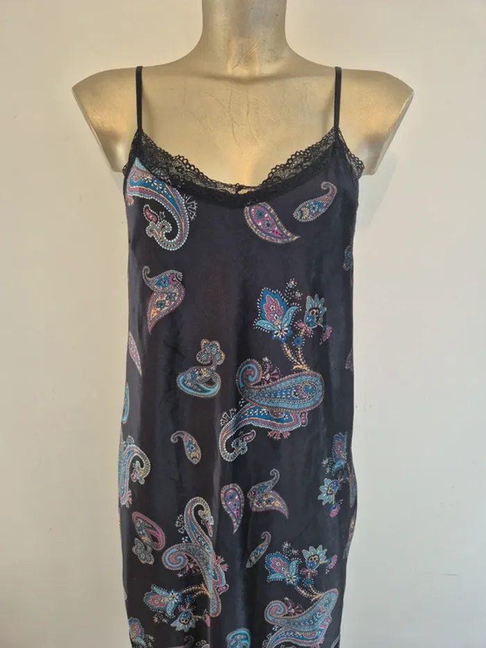 Robe longue effet velours - photo numéro 2
