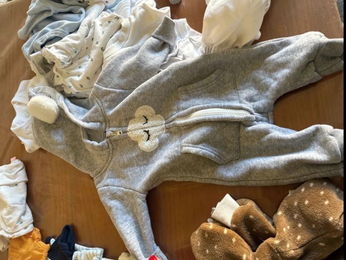 Jolie lot de 33 pièces garçon 1 mois en très bon état - photo numéro 8