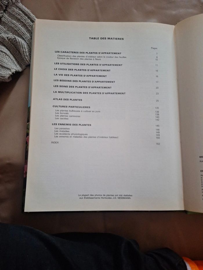 Livre les plantes d'intérieur - photo numéro 7
