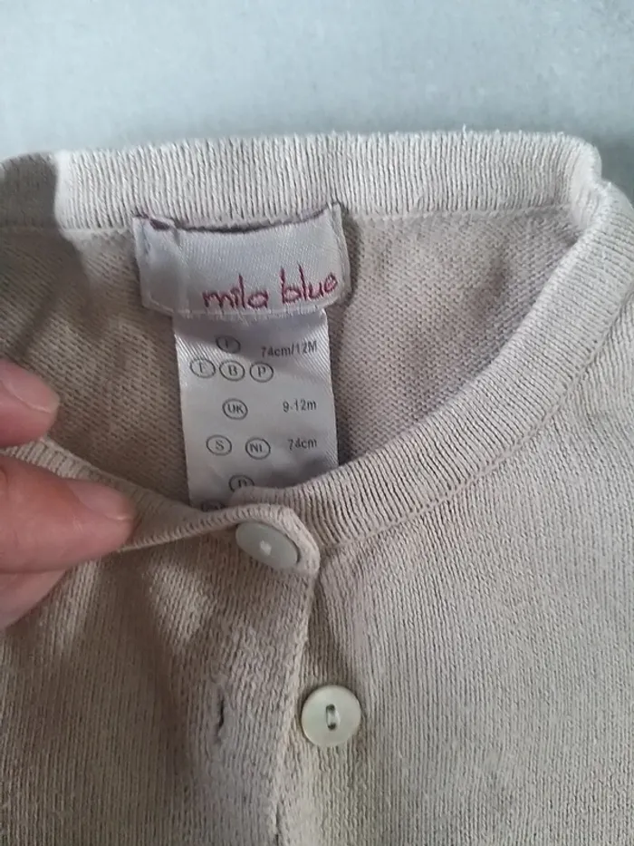 Boléro beige en 12 mois - photo numéro 3