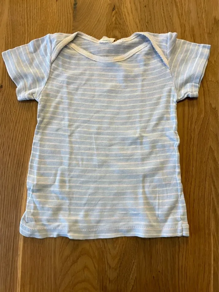 2 T-shirt 3 mois - photo numéro 5
