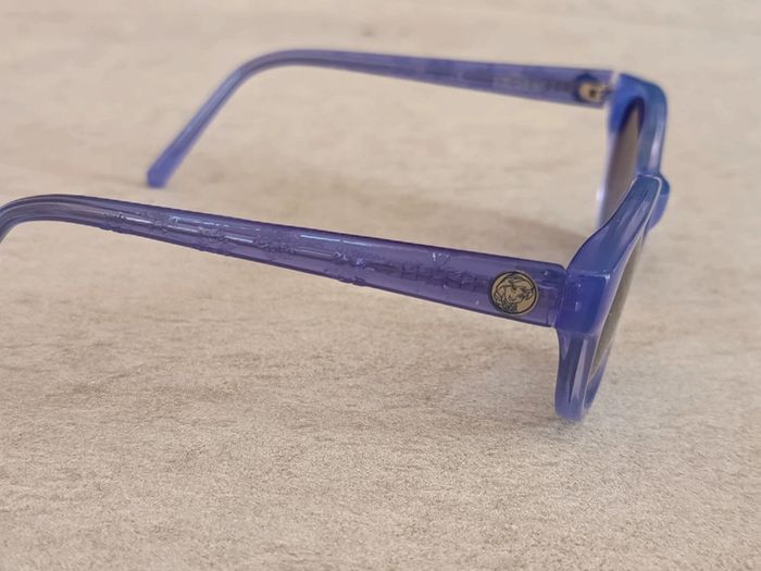 Paire de lunettes de soleil Reine des neiges - photo numéro 3