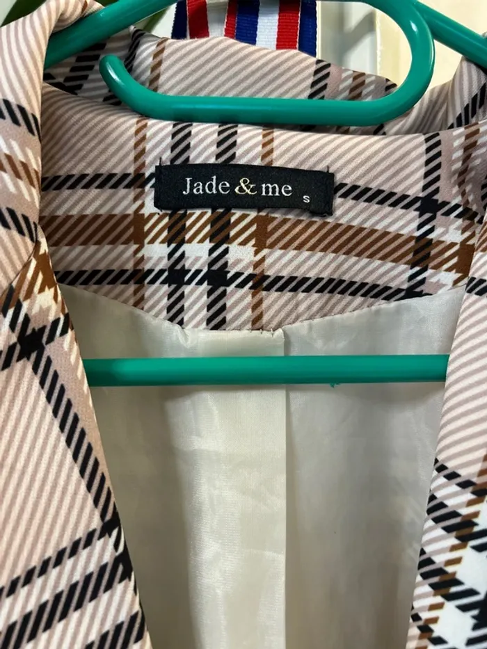 Veste à carreaux - photo numéro 4