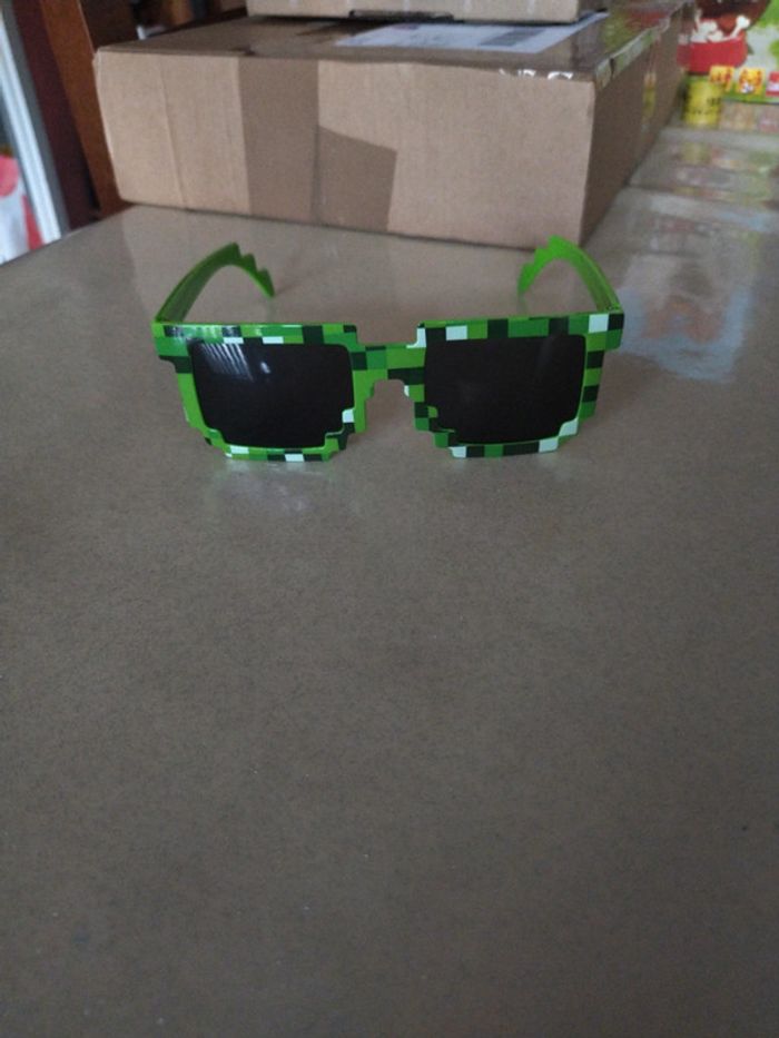 Lunettes de soleil enfant