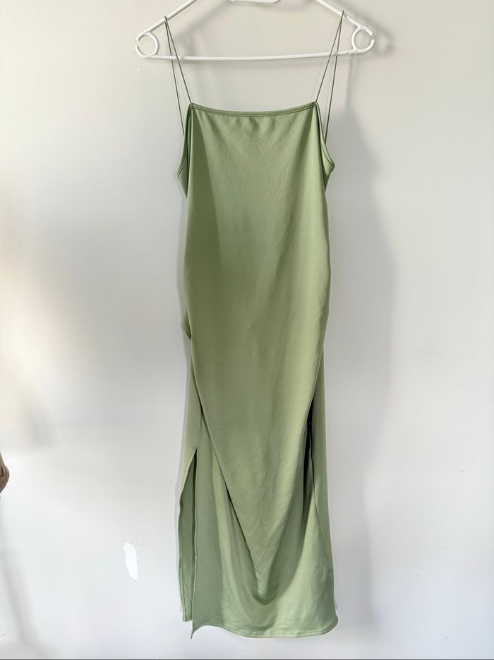 Robe neuf - photo numéro 3