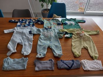 Lot pyjamas avec fermeture