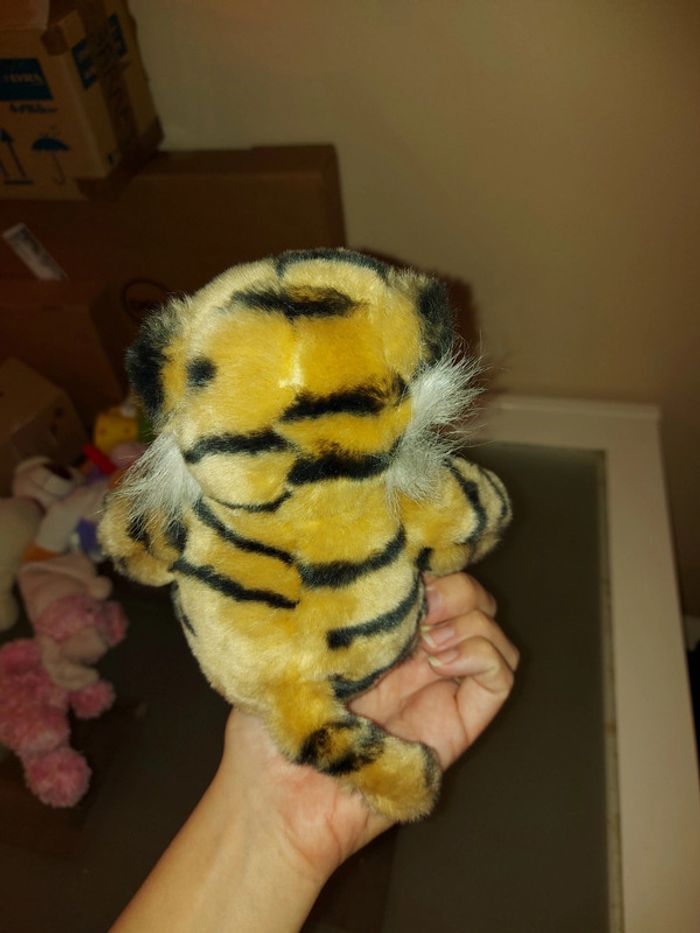 Tigre en peluche - photo numéro 3