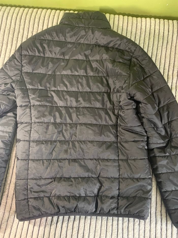 Doudoune Kiabi, taille S - photo numéro 3