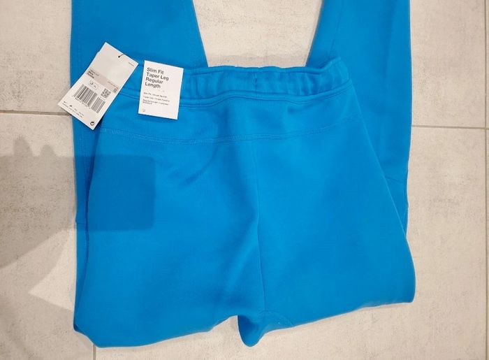 Pantalon sport Nike XS Neuf - photo numéro 5