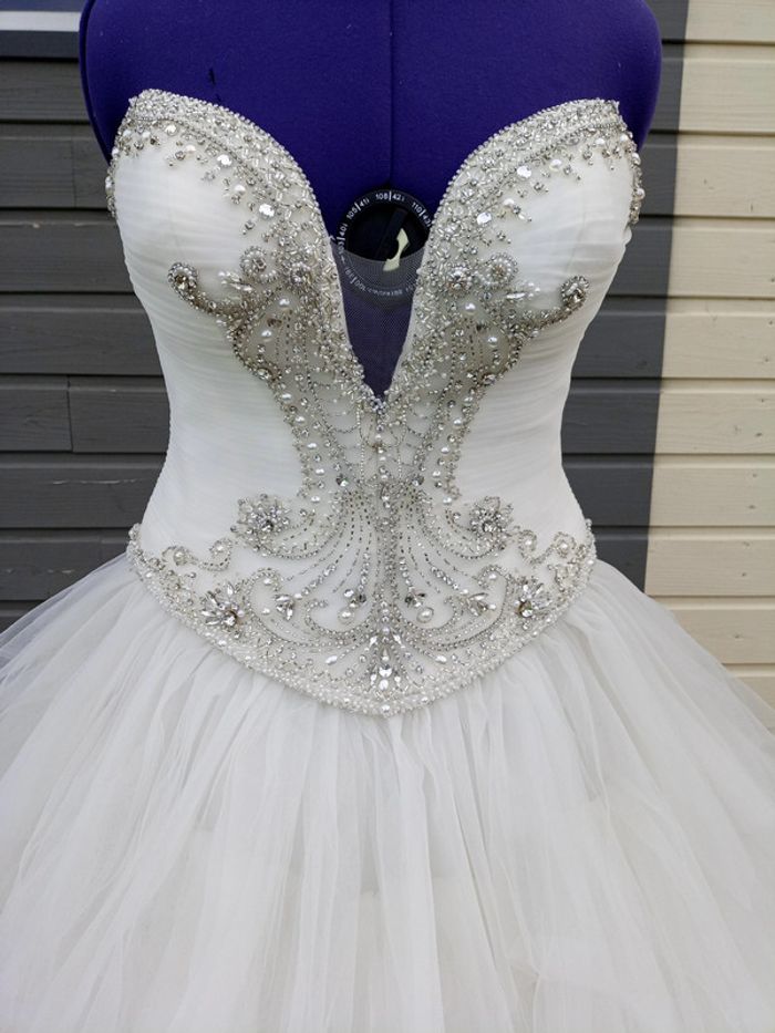 bustier corsage de Robe de mariée originale neuf