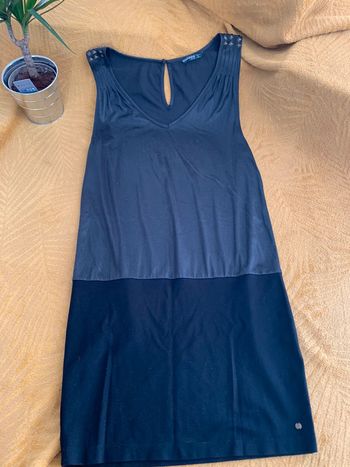 Robe noire bi-matière