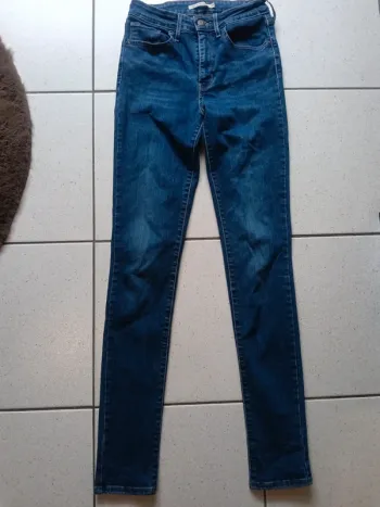 Levis 721 W27/L32