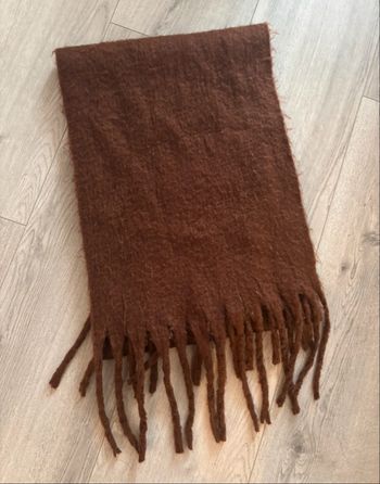 Écharpe marron 