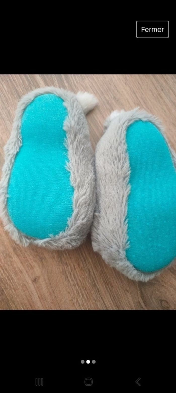 Chaussons carter's neufs 12 a 24 mois - photo numéro 2
