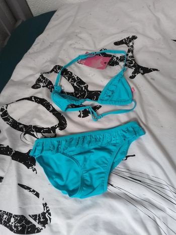 Maillot de bain neuf 4 ans