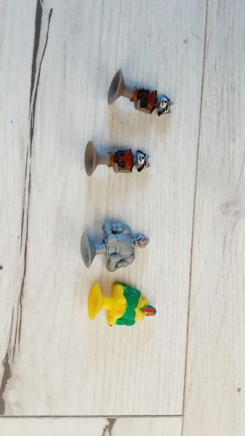Jeu jouet lot 4 micropopz Marvel