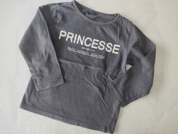 Tee shirt manches longues taille 3 ans