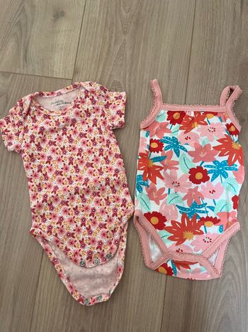 Lot de 2 bodies neufs