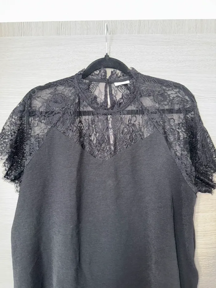 Jolie blouse noire dentelle JDY xl - photo numéro 2