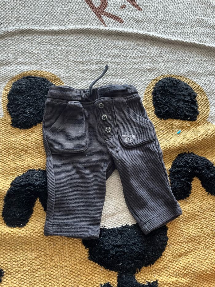 Pantalon 1 mois