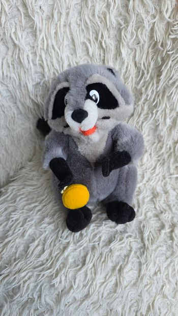 Peluche disney meeko princesse pocahontas disneyland paris vintage