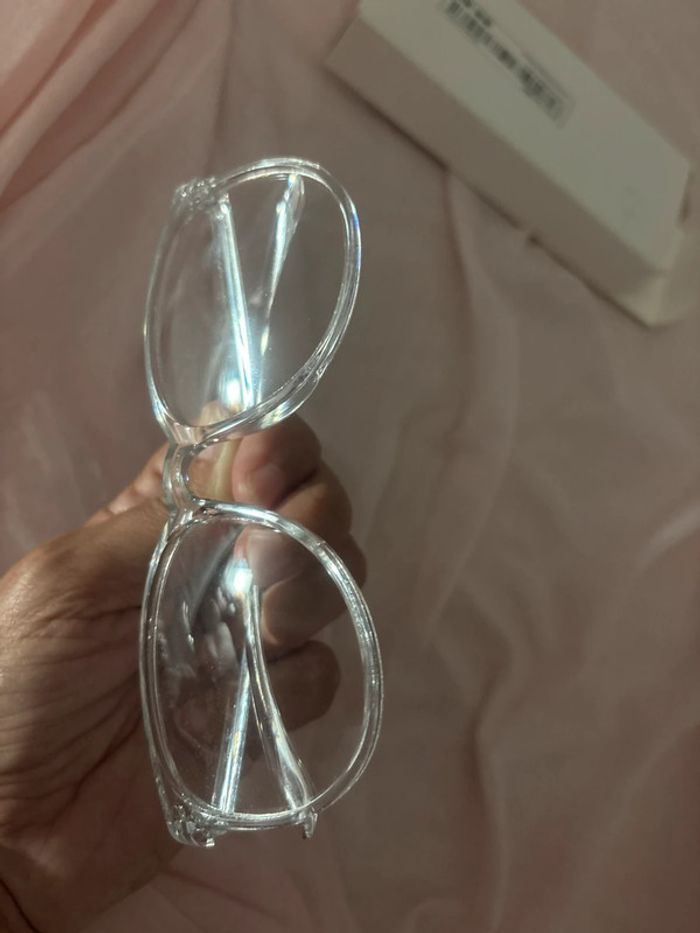 Lunettes transparentes neuves - photo numéro 2