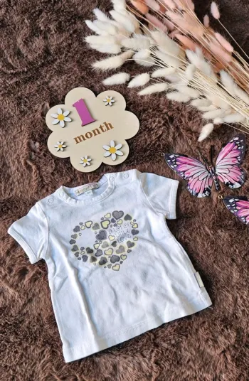 T-shirt 1 mois coeur bébé été  premaman