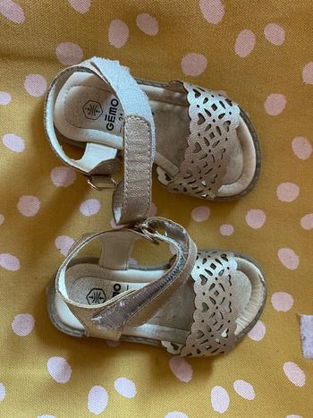 Sandalette Gemo taille 21