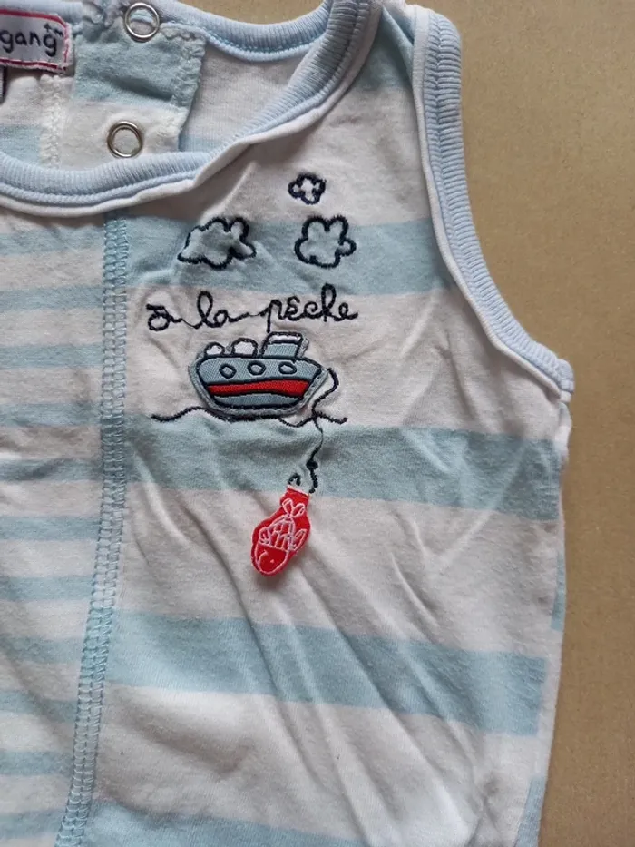 Body SM 6 mois - photo numéro 3