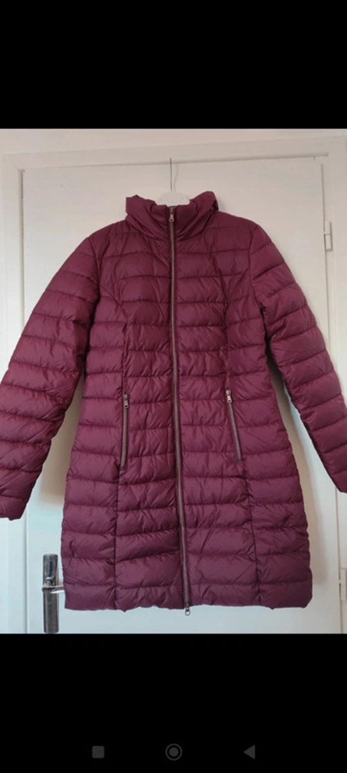 Doudoune mi longue bordeaux bien chaude taille M